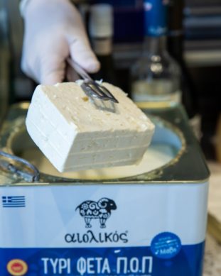 גבינת פטה כבשים יוונית