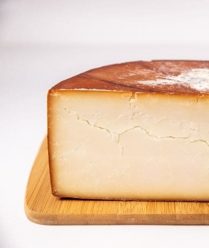 גבינת שיבולת מעושנת